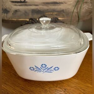 Vintage Corning Ware 2.5 Qt Casserole Dish Blue Cornflower design